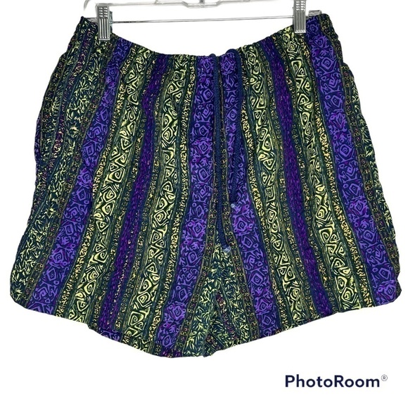 VINTAGE Cool Print Winners Swim Trunks - Picture 2 of 6